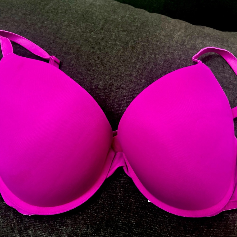 VS pink fushia push-up bra 36 C